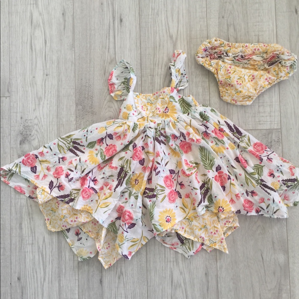 Artisan New York children’s/baby dress